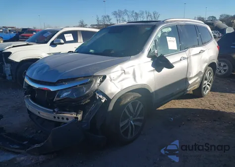 2017 Honda Pilot Touring from USA, damaged, VIN 5FNYF5H9XHB004250